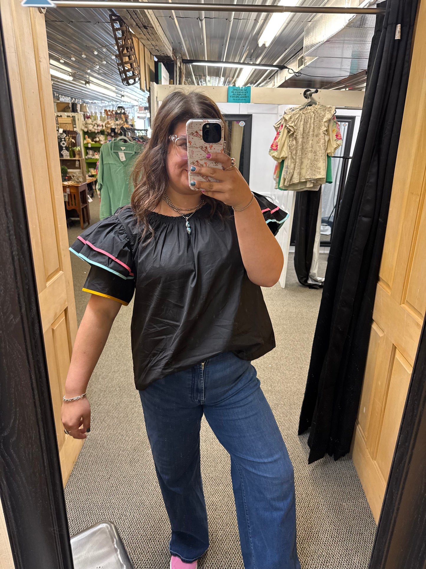 Colorful Trim Sleeve Top