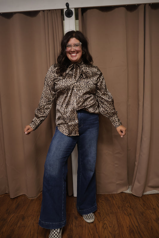 Bow Tie Cheetah Button Up