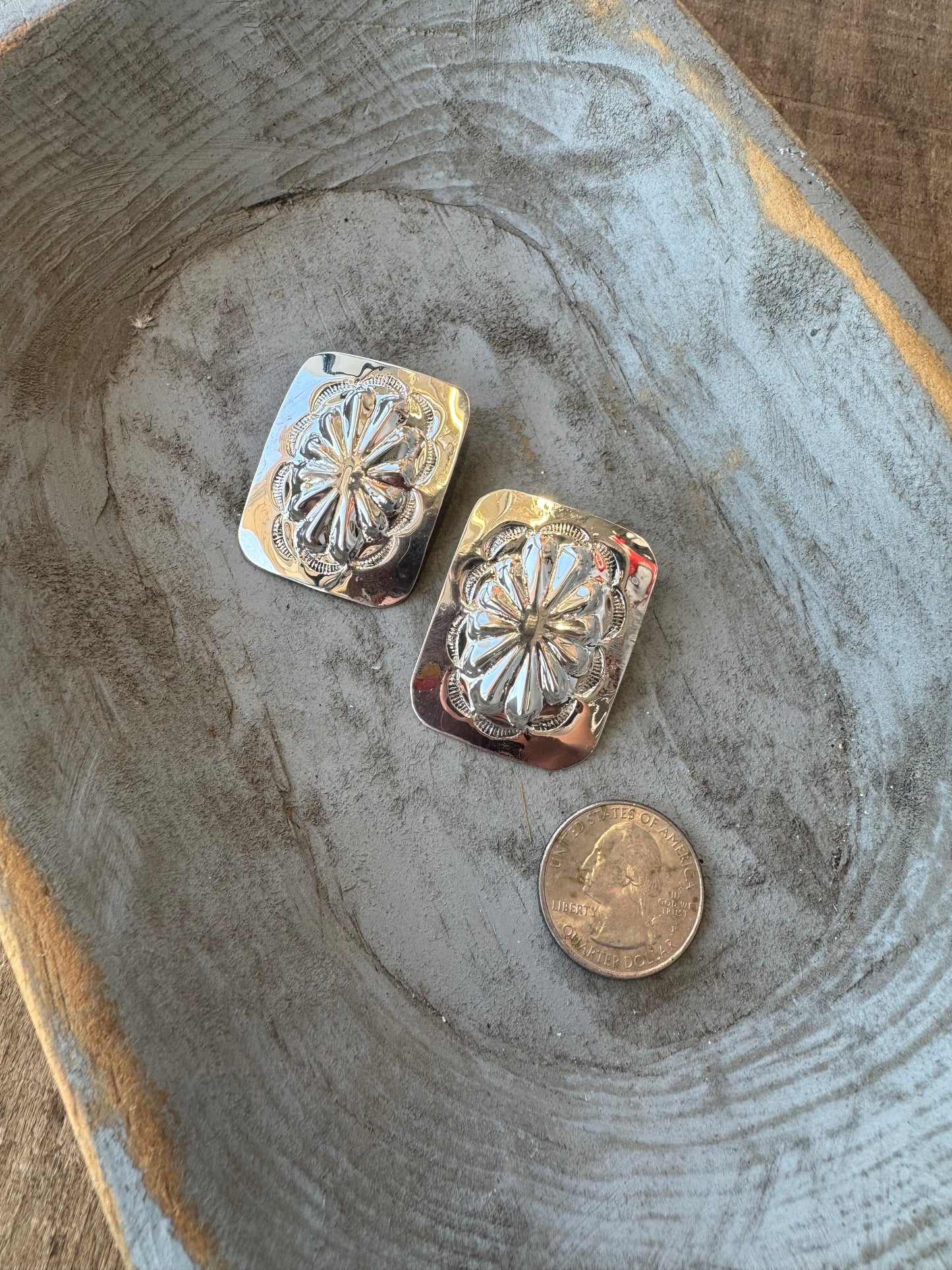 Shiny Concho Squares