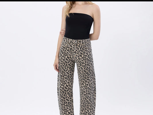 Leopard Barrel Jeans