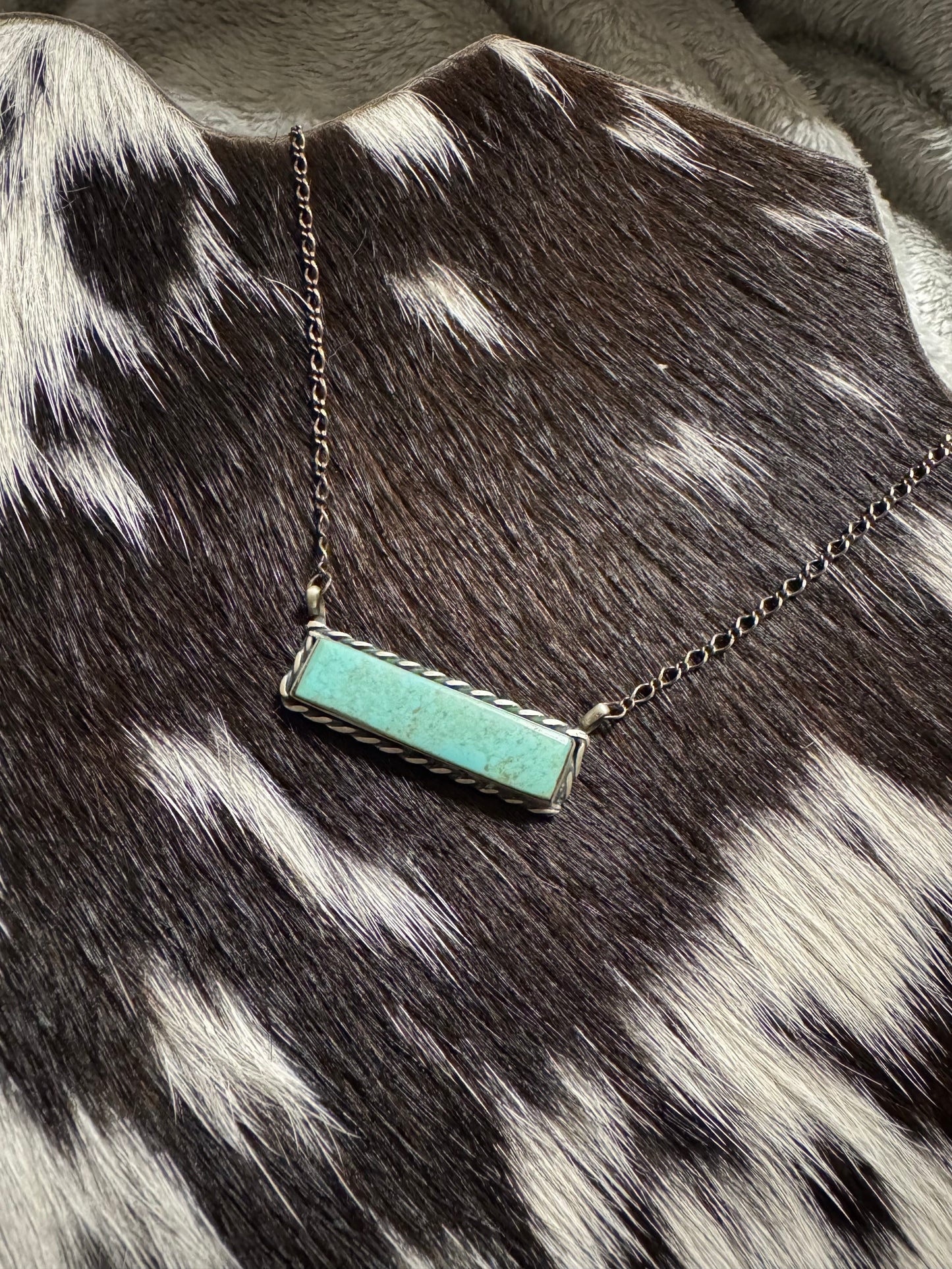 #8 Bar Necklace