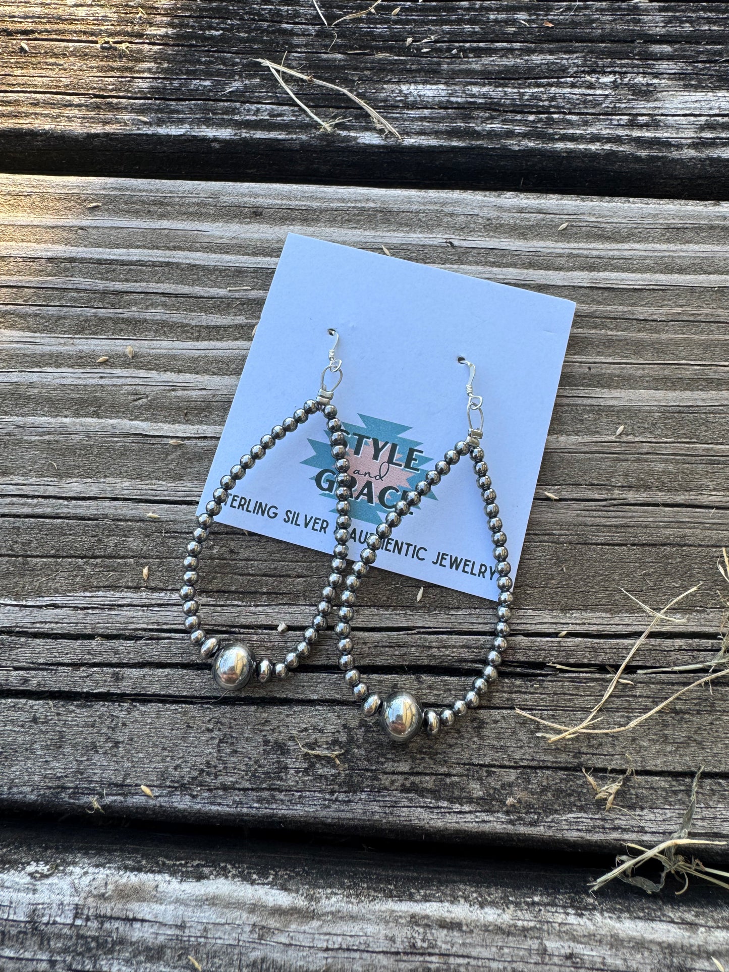 Pearl Middle Teardrop Earrings