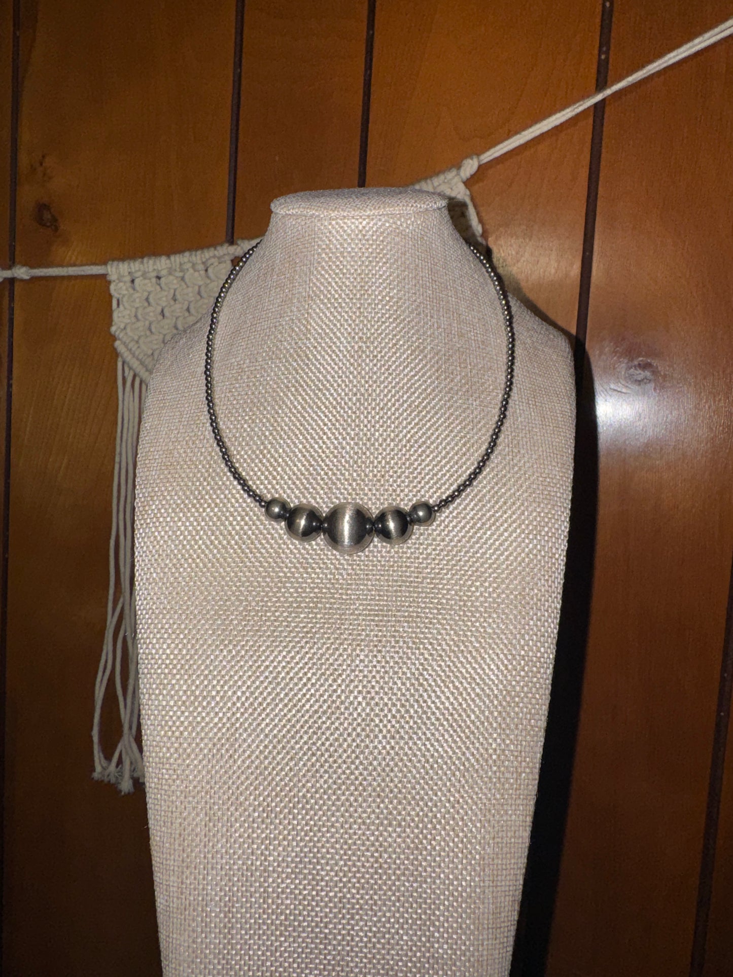 16 mm graduated pearl necklace