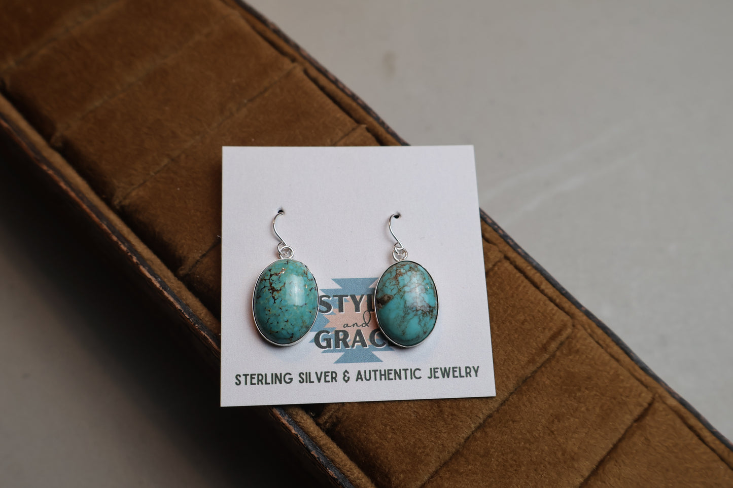 Kingman Oval Dangles