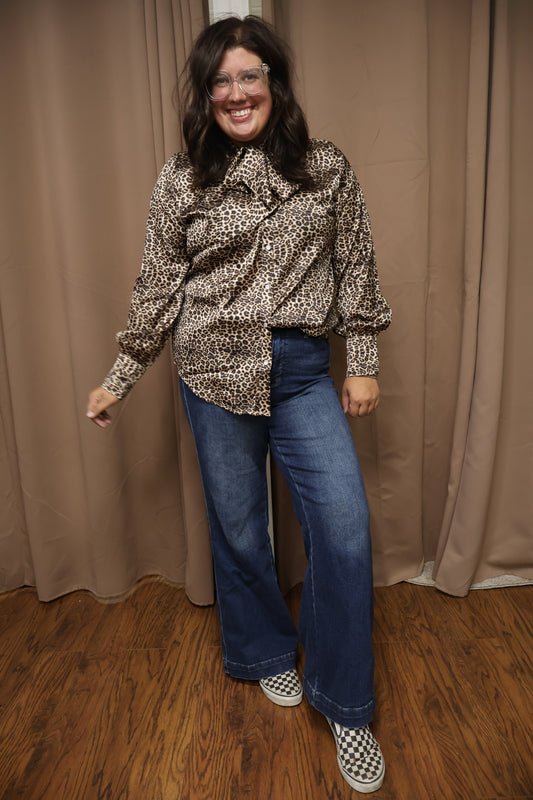 Bow Tie Cheetah Button Up