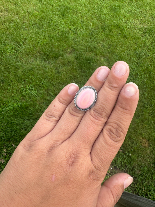 Pink Conch Oval Ring