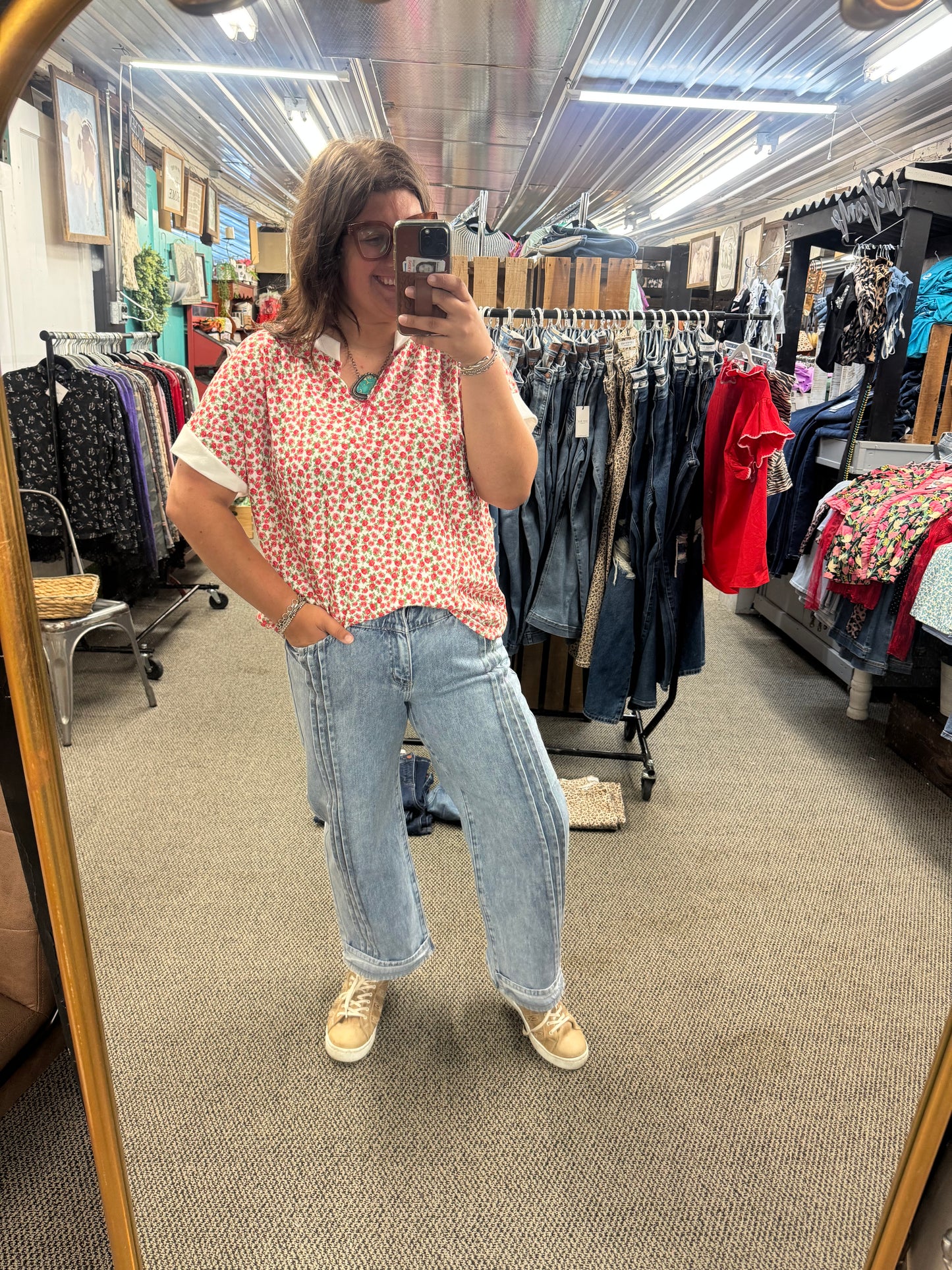 Pleated Detail Mini Barrel Jeans