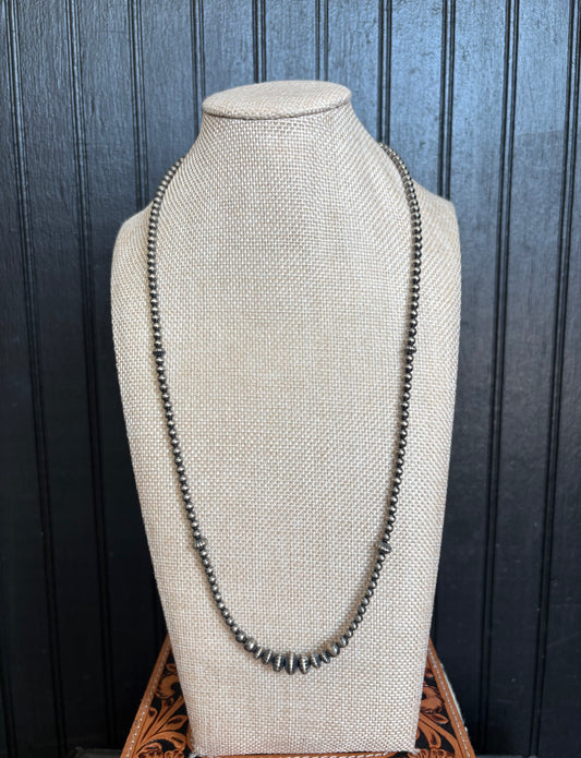 Graduated Saucer Necklace