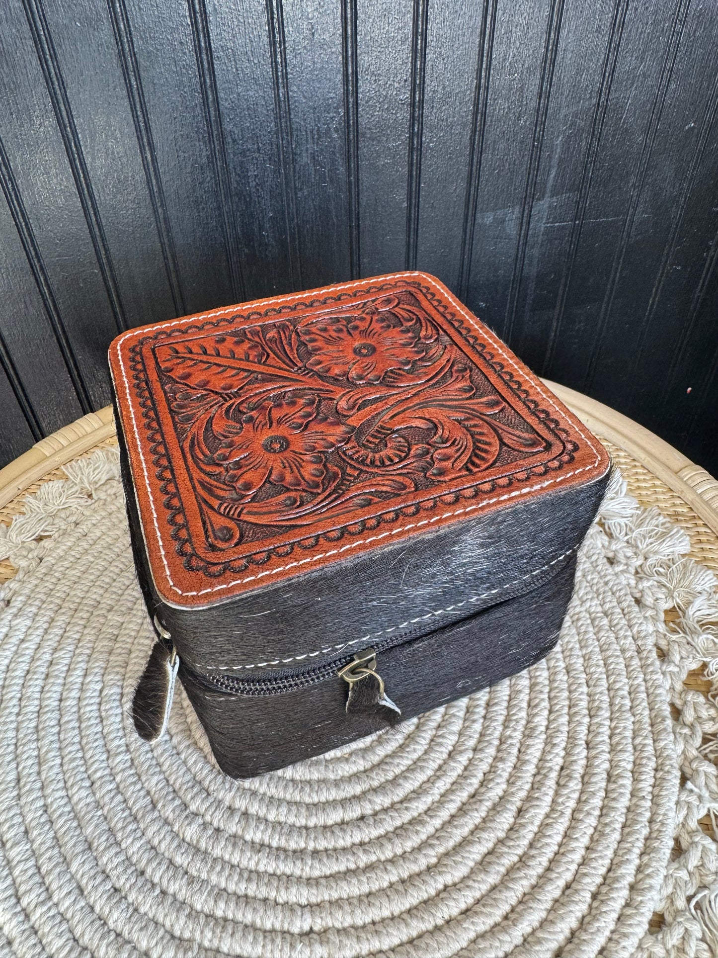 Square Cowhide Jewelry Boxes