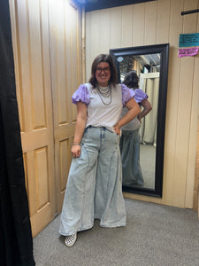 Super Wide Leg Jeans