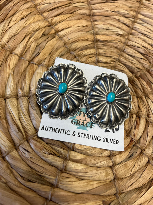 Large Oval Concho With Turquoise Stud Earrings