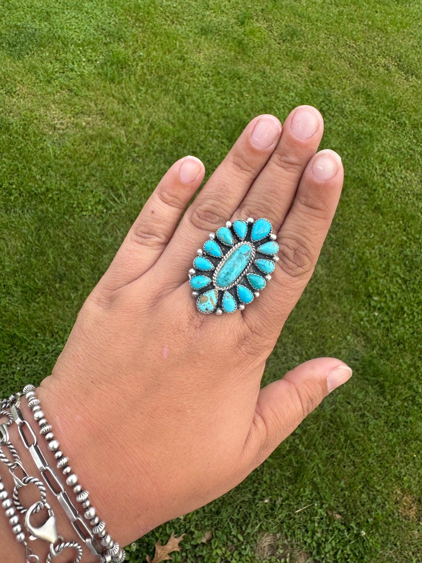 Statement Cluster Ring