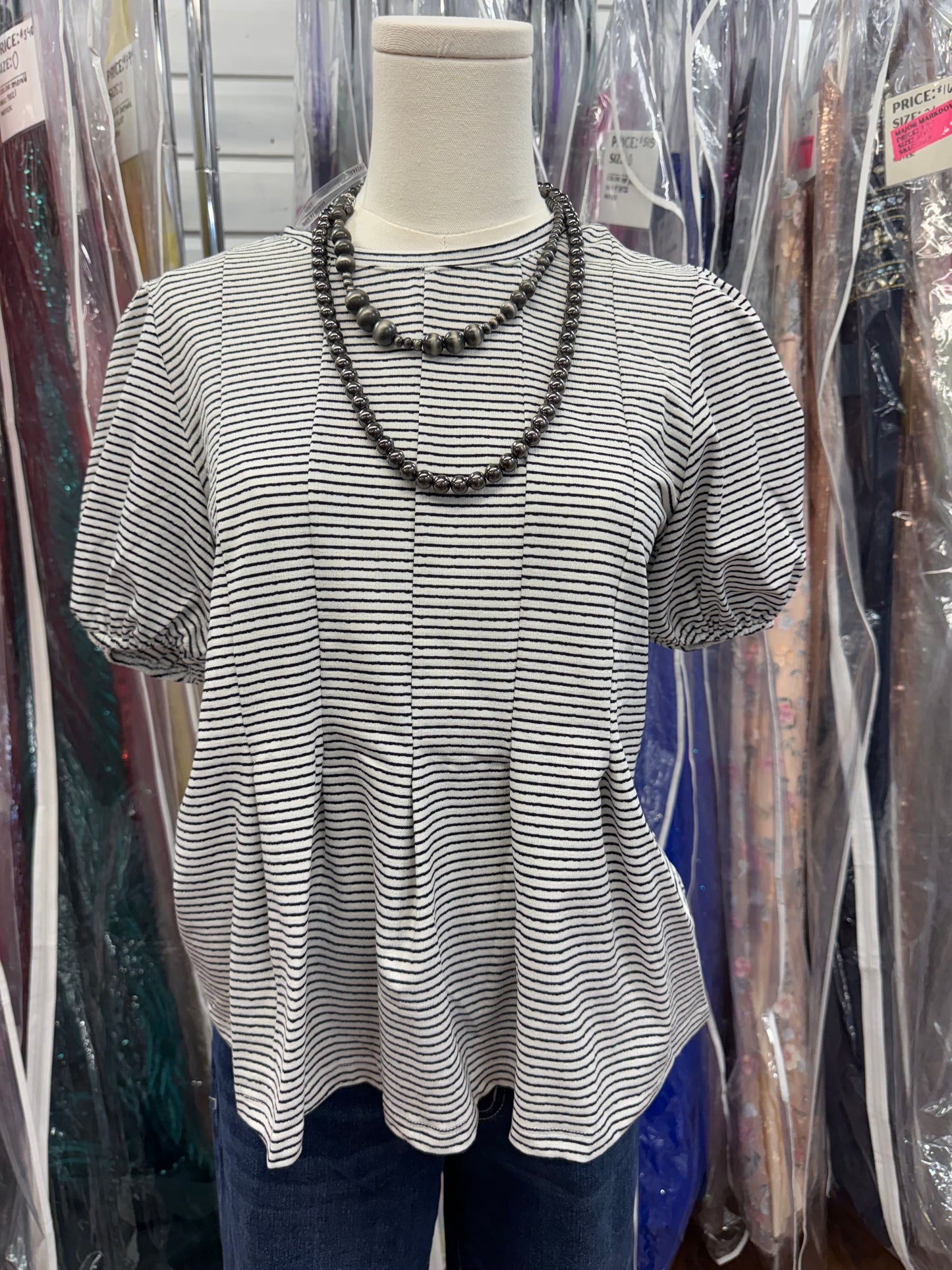 Black and white pleated top