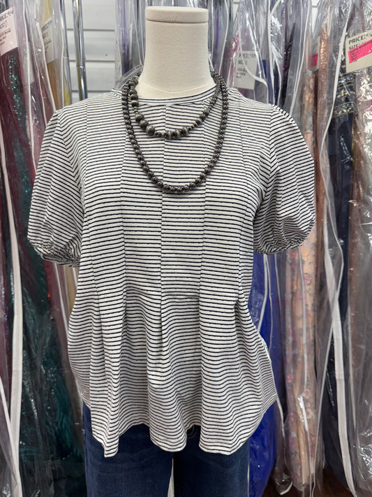 Black and white pleated top