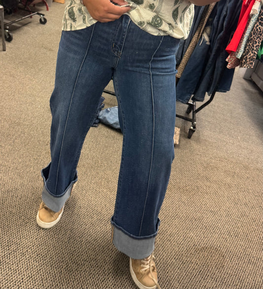 Front Seam Cuff Straight Leg