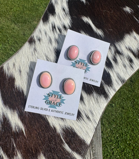 Pink Conch Oval Studs