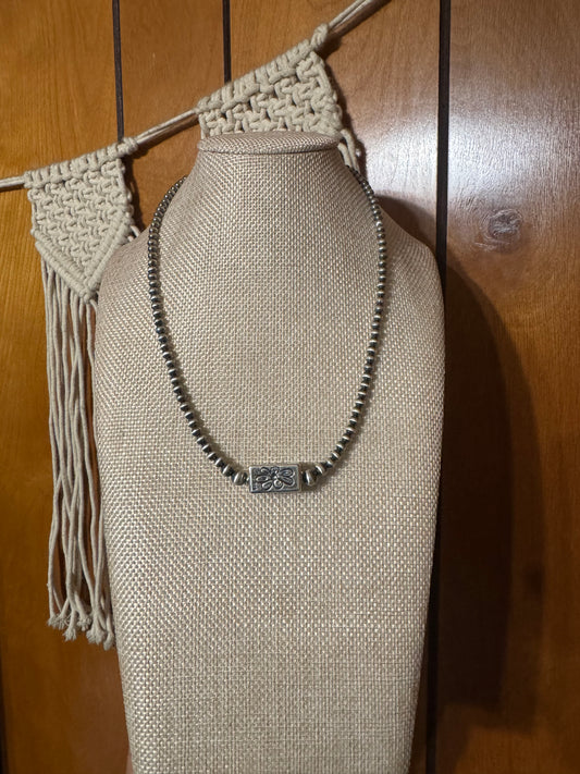 Flower Barrel Bead Necklace