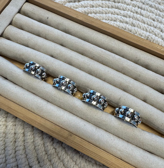 Thick Boarder Stacker Ring