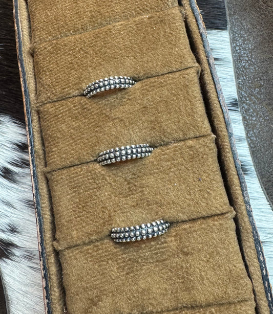 Dot Detail Ring