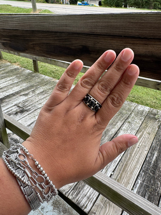 Thick Onyx Ring
