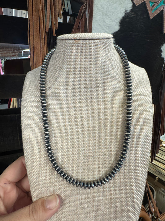 18 inch 7 mm Saucer Necklace