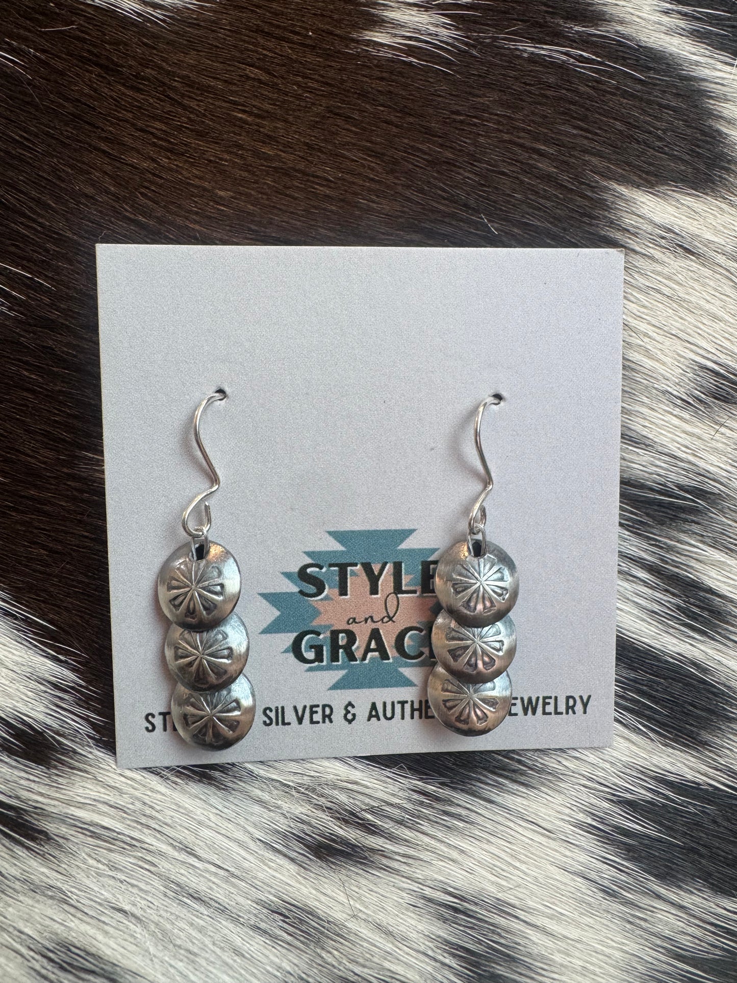 Pillow Pearl Earrings