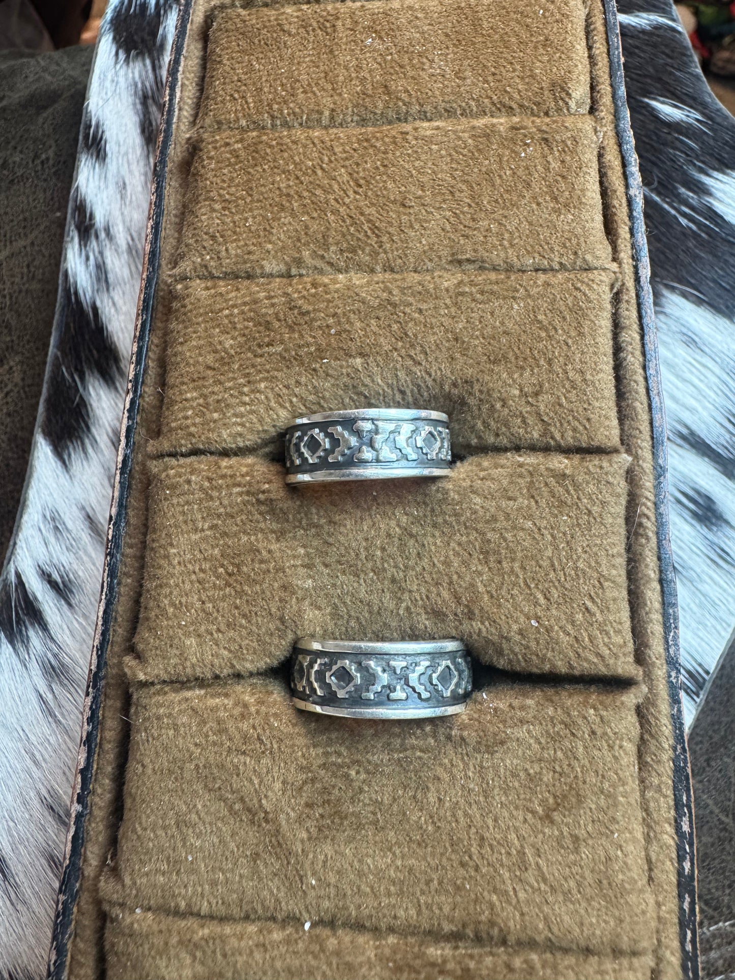 Oxidized Aztec Ring