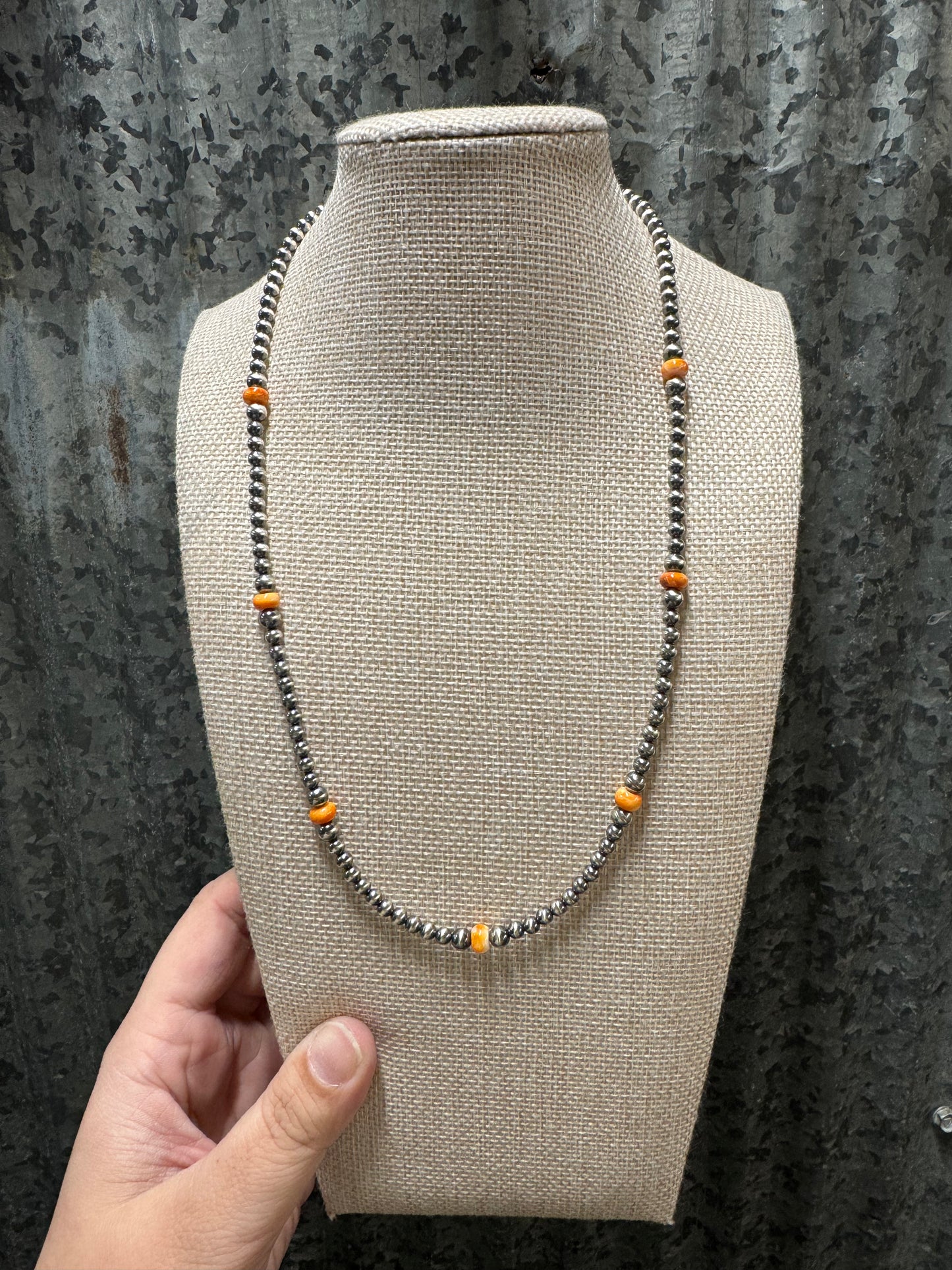 Colorful Detail Pearl Necklaces