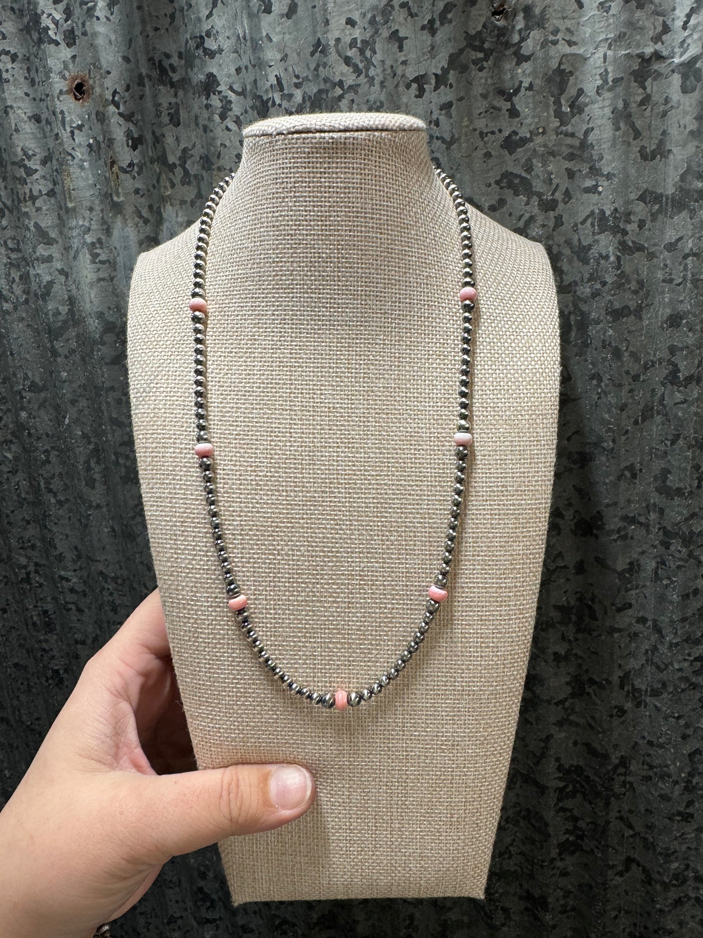 Colorful Detail Pearl Necklaces