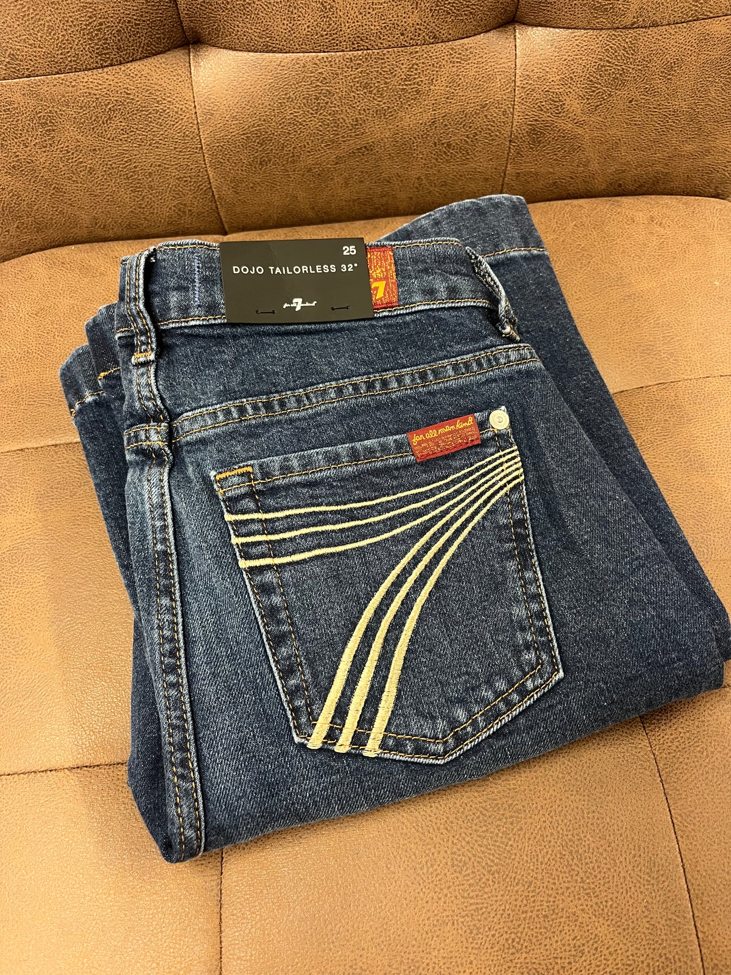 7FAM Tailorless Dojo in Indiglow