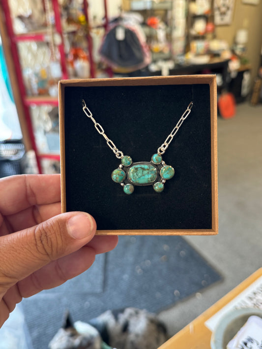 Dot Cluster Necklace