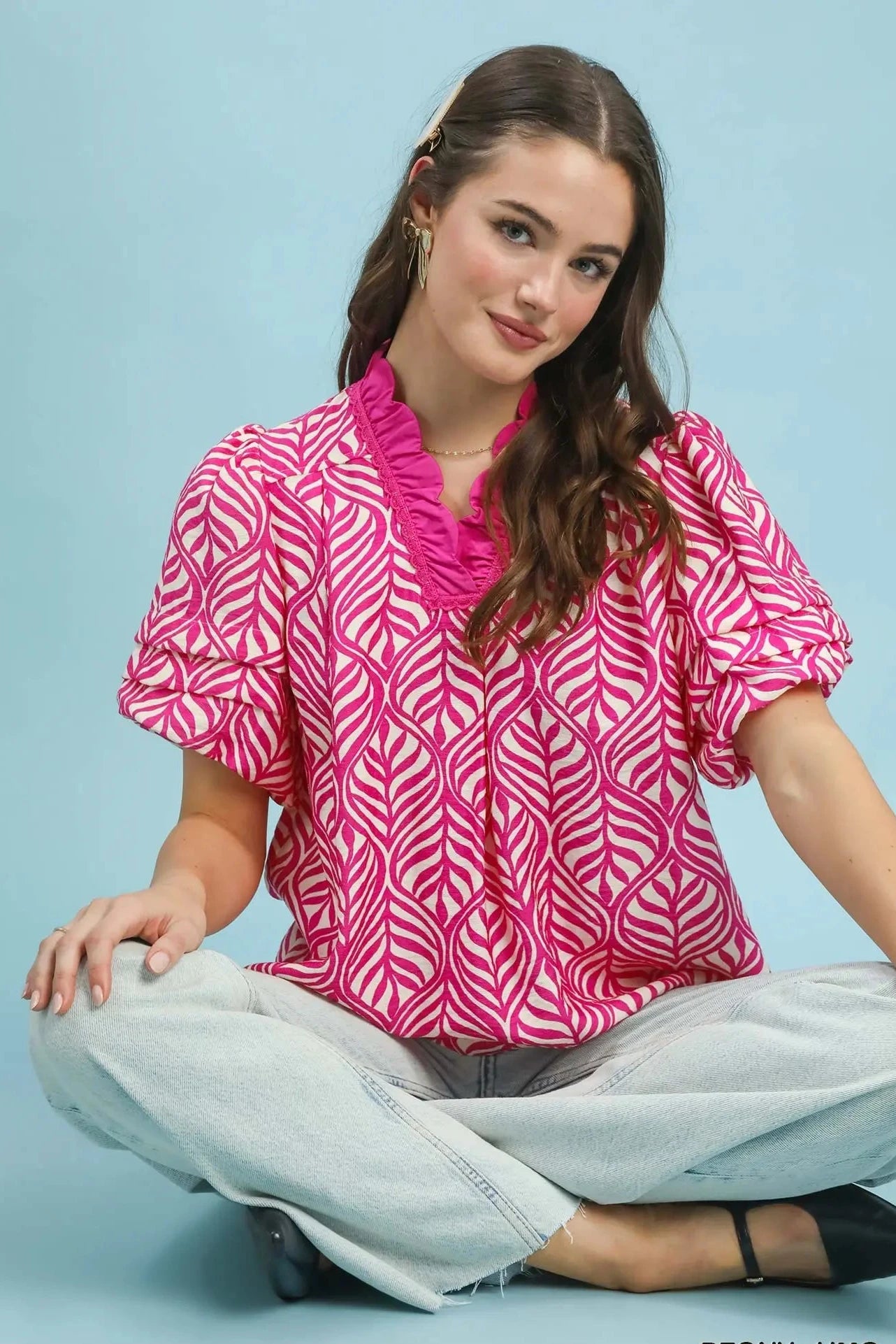 Magenta patterned top