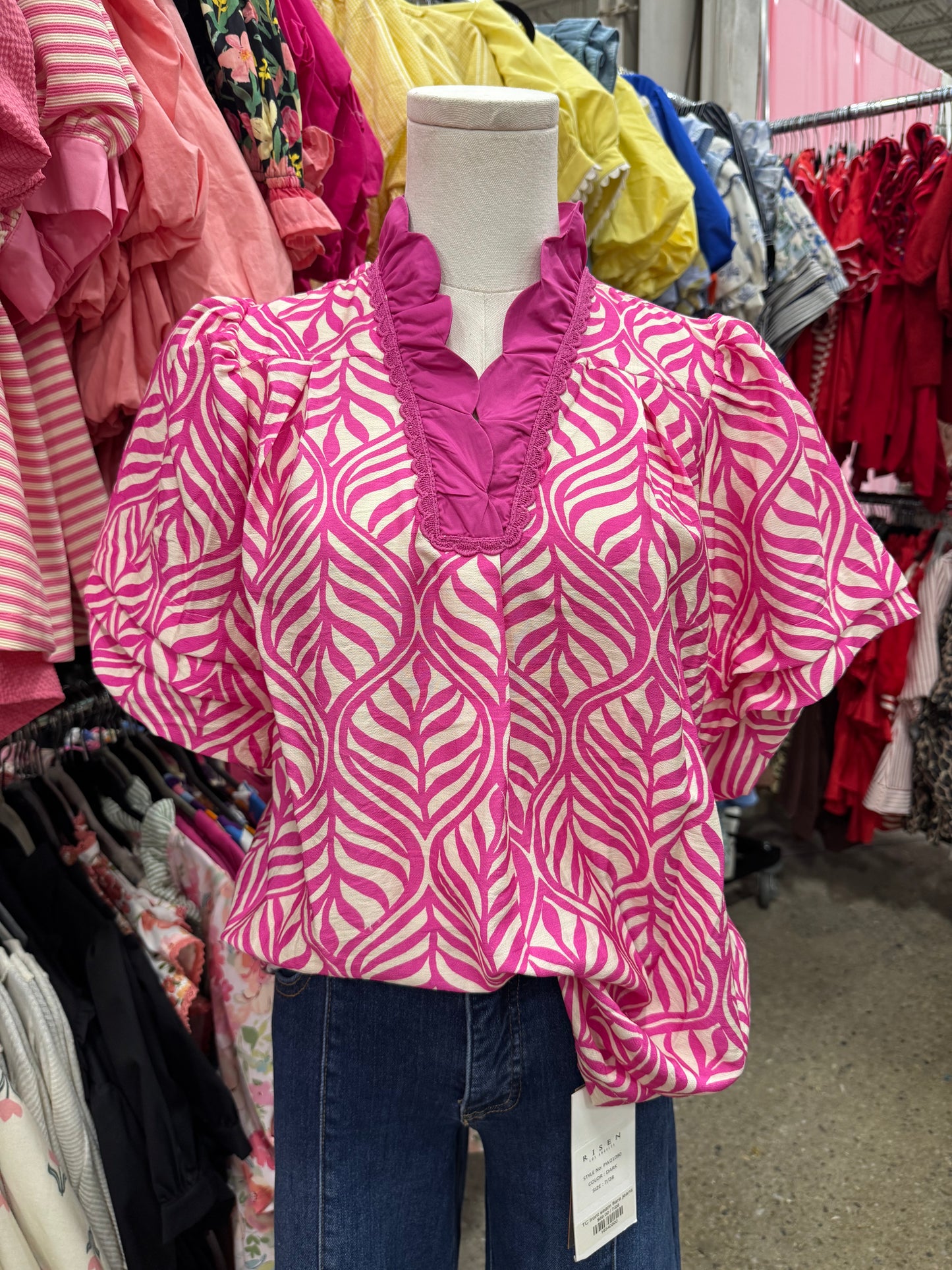 Magenta patterned top