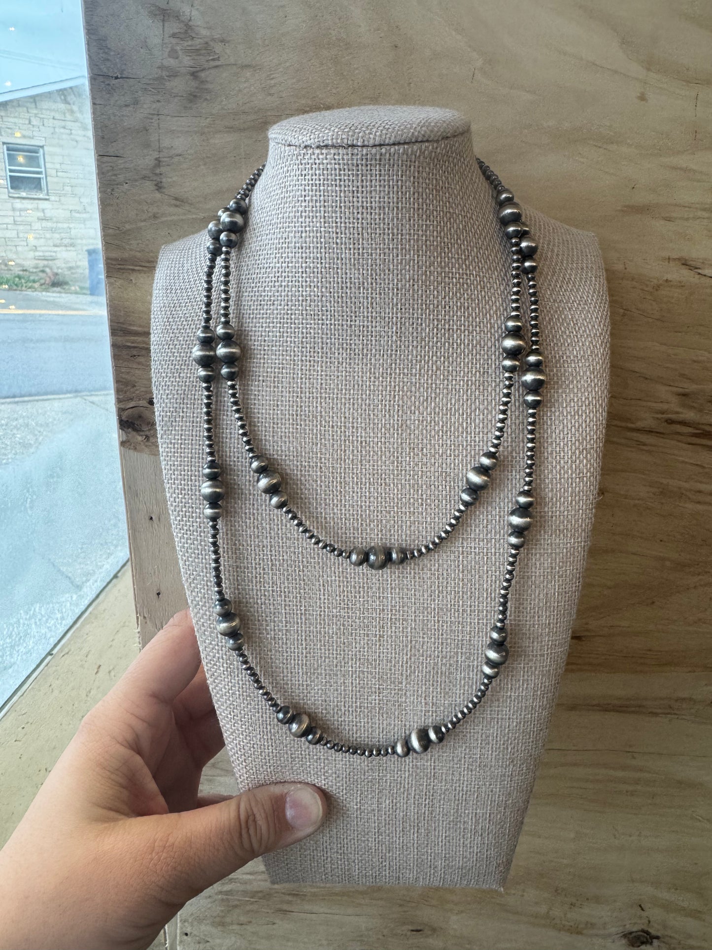 Graduated Pattern Necklace